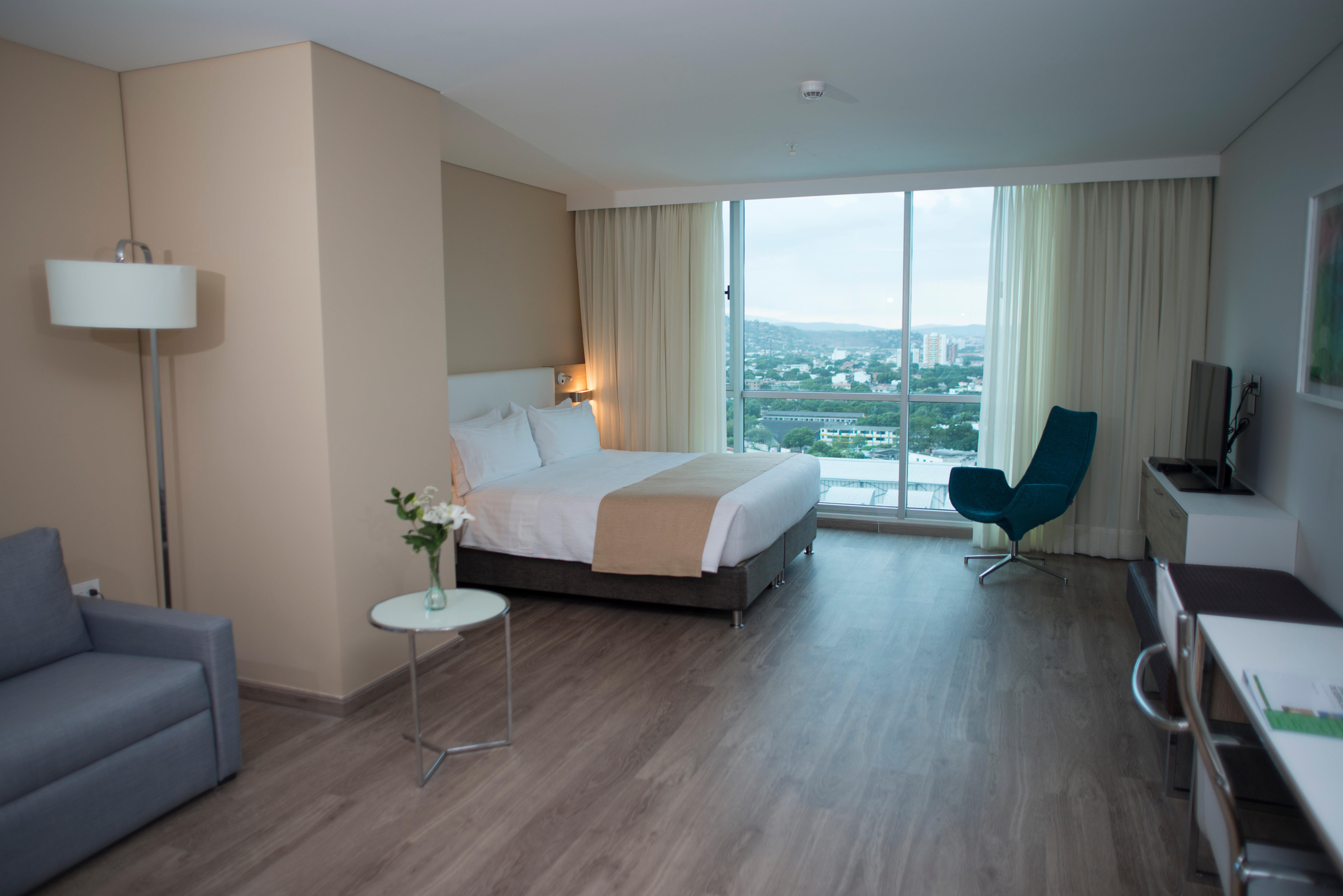 By Ihg Hotel