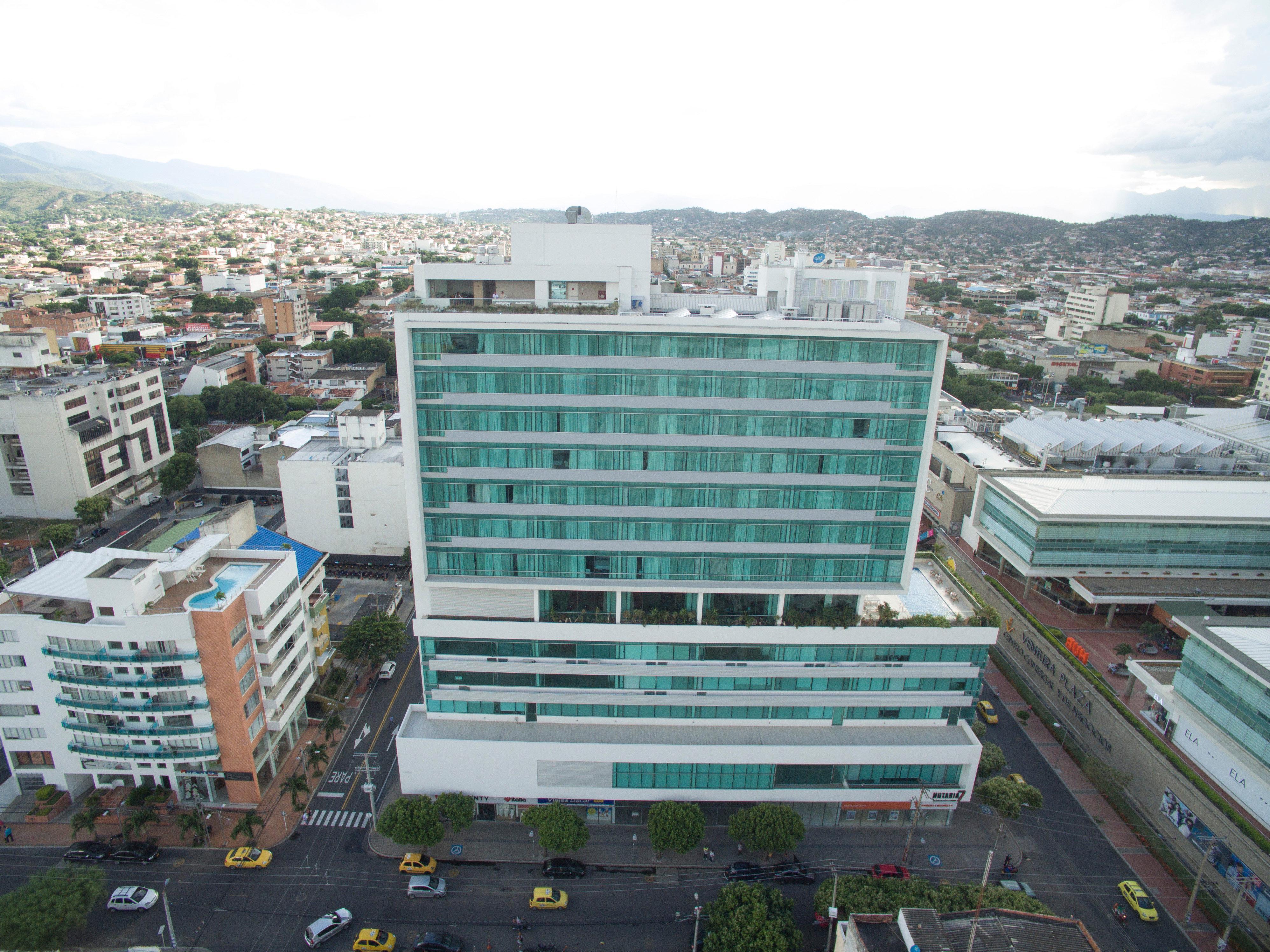 By Ihg Cucuta